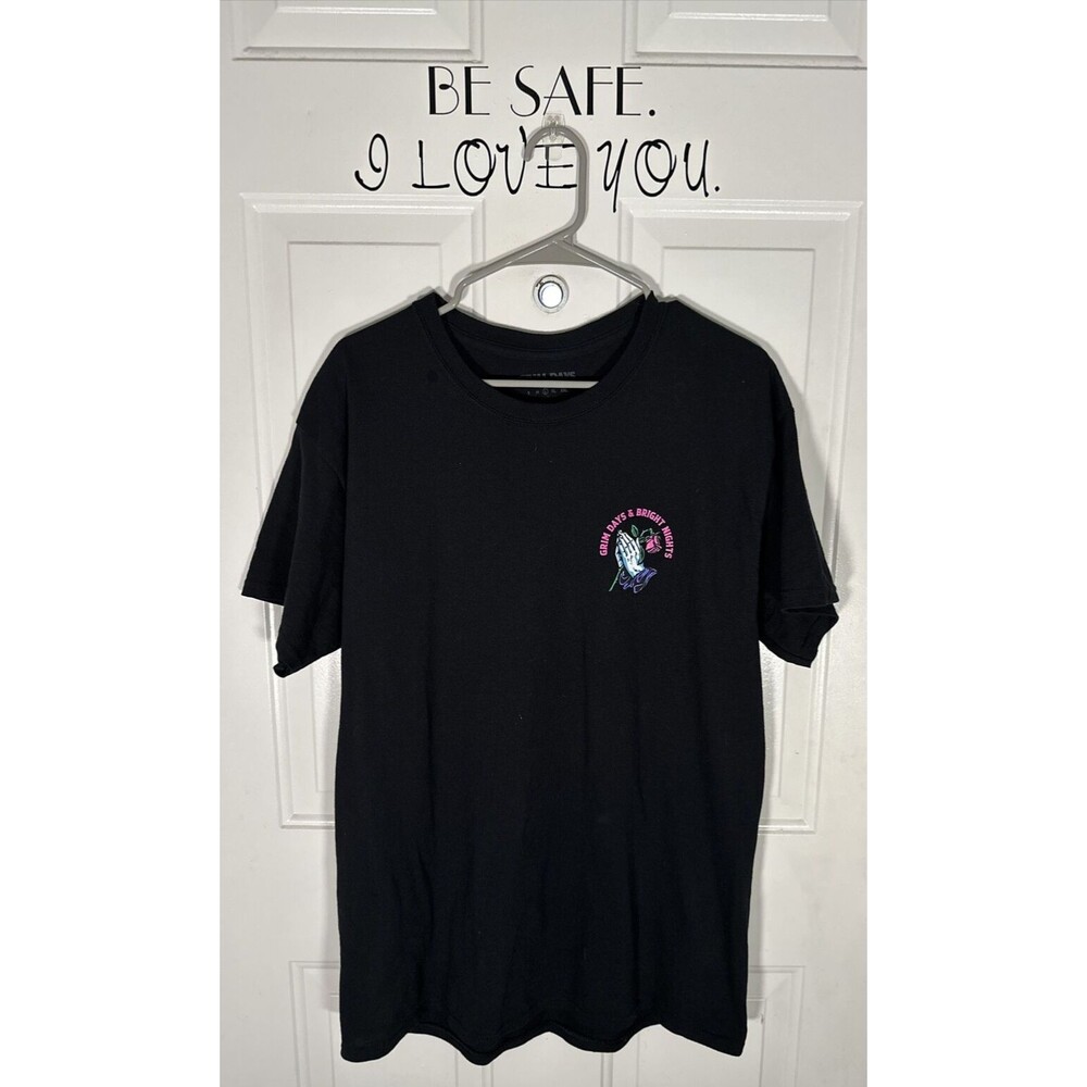Grim Days Bright Night Graphic T Shirt Shirt Sleeve‎ Used Black Large